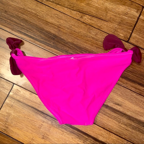 Aerie Matching Bikini Set - Picture 7 of 8